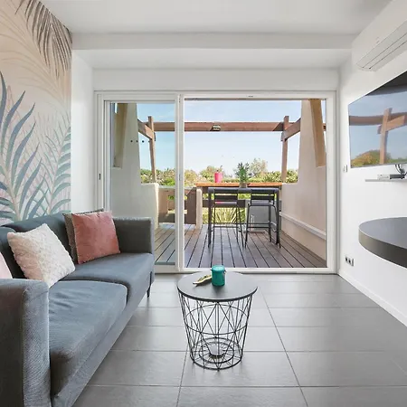 Le Tikanah Port Nature 8 - Rez Jardin - Terrasse - Parking - Village Naturiste אגדה