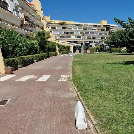 Dans Village Naturiste Port Nature 8 Agde