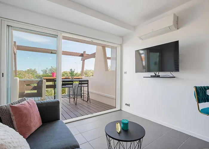 Le Tikanah Port Nature 8 - Rez Jardin - Terrasse - Parking - Village Naturiste